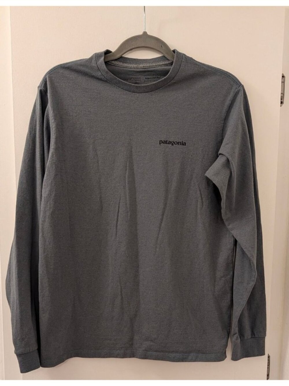 Patagonia Mens Long Sleeve Responsibilitee Shirt Gray XS Regular Fit Recycled Ma